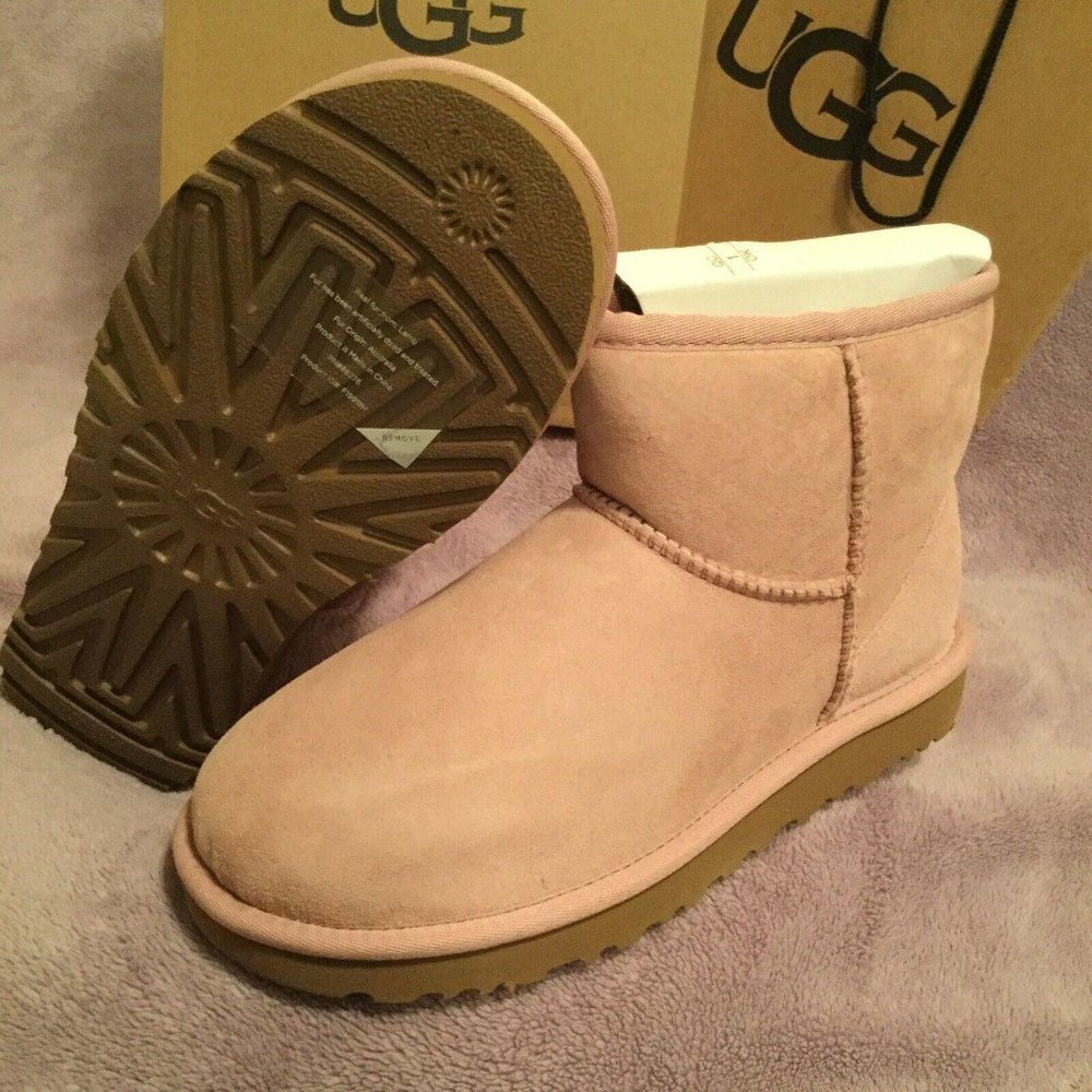 UGG Classic Mini II Pink 1016222 size 6